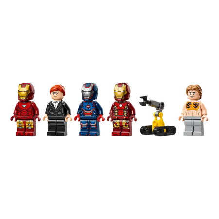 Конструктор LEGO Marvel Super Heroes "Лаборатория Железного человека: комната с броней" (76315)