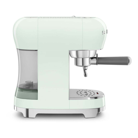 Кофемашина эспрессо SMEG 50s style (ECF02PGEU) Пастельный зеленый Кофемашина эспрессо SMEG 50s style (ECF02PGEU) Пастельный зеленый