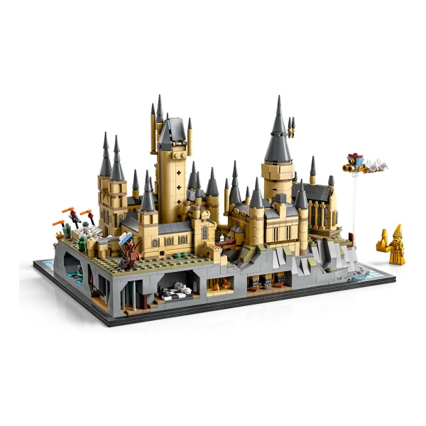 Конструктор LEGO Harry Potter "Замок и территория Хогвартса" (76419)