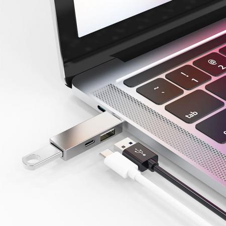 Хаб WiWU USB3.0*1+USB2.0*1+USB-C (T02 Pro) Серый Хаб WiWU USB3.0*1+USB2.0*1+USB-C (T02 Pro) Серый